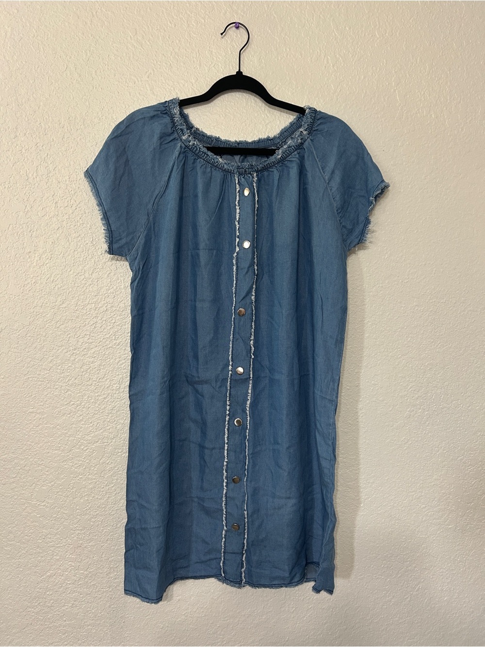 Casual  Button-Front Midi Dress in Blue - Picture 2 of 3